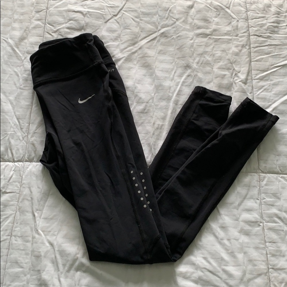 Nike dri fit leggings size small